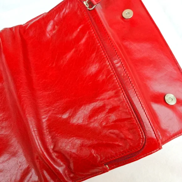 Elegant Red Leather Clutch - Picture 3 of 10